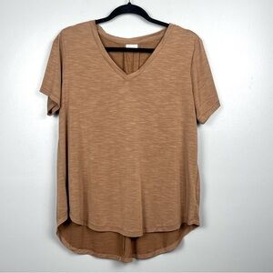 Mod Ref modal blend brown back pleat t-shirt, size medium.